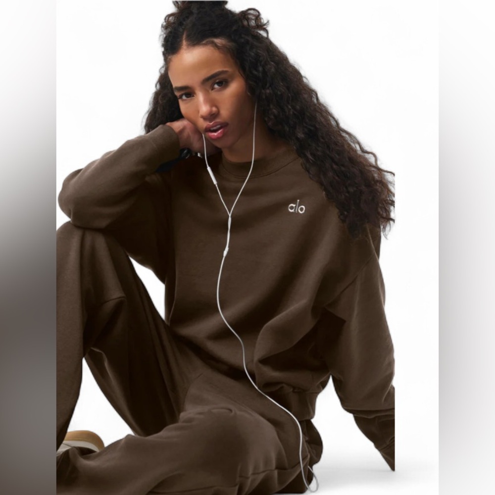 ALO Yoga Brown Women's Sweater - Picture 2 of 6